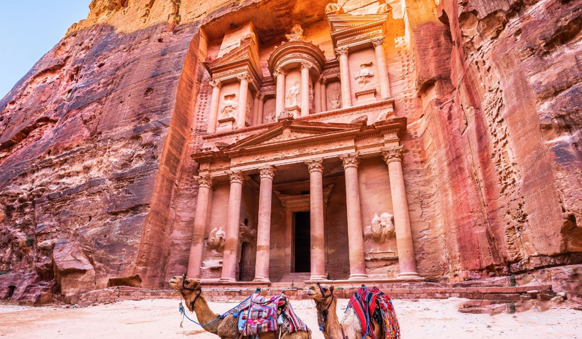 DRAMATIS! Petra di Yordania Bukan Sekadar Wisata, Ini Kisah Tersembunyi di Baliknya